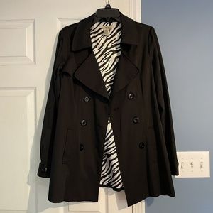 Black Trenchcoat Zebra Modern SLEEK Mid-Length Coat Jacket Medium VERTIGO PARIS